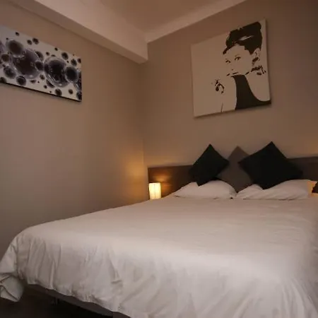 Sleeps 6 Air Con Wifi T570555 *